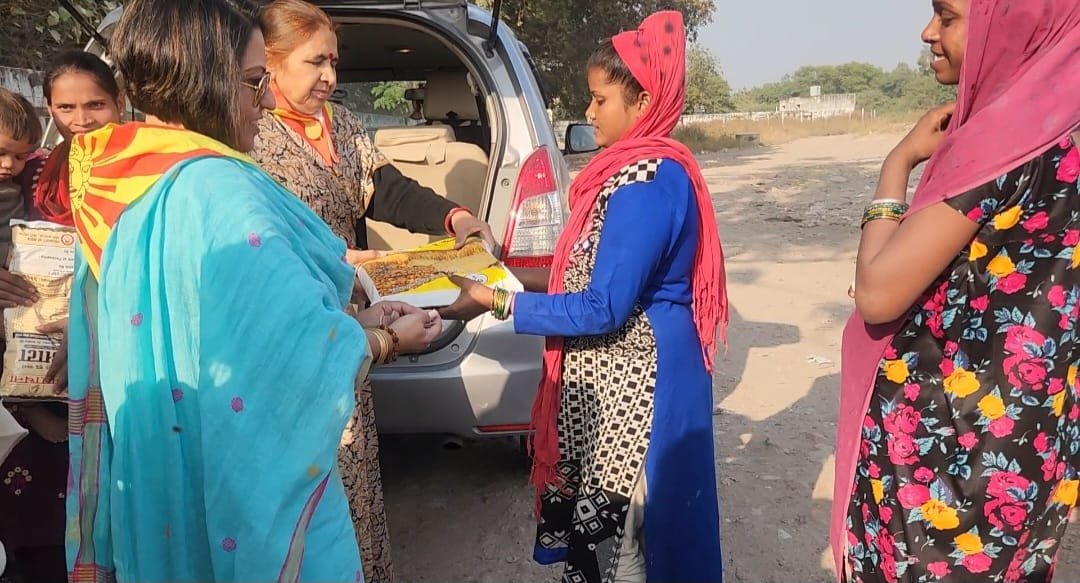 Ration distribution  in slum kharakmangoli panchkula